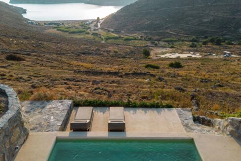Villa for sale in Serifos island, above Vagia Beach 8