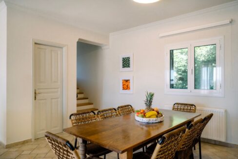 Villa with Pool for Sale in Northeast Corfu 12