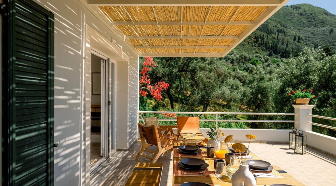 Villa with Pool for Sale in Northeast Corfu 19