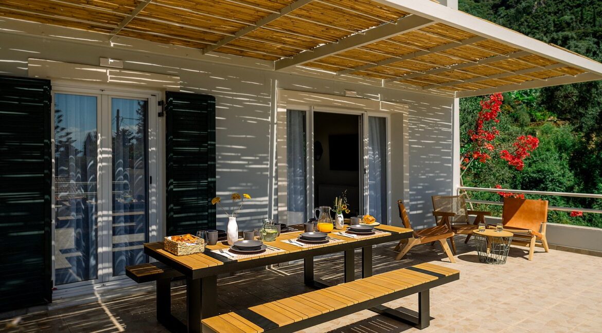 Villa with Pool for Sale in Northeast Corfu 20
