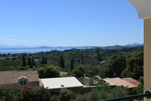 Villa with Pool for Sale in Northeast Corfu 8