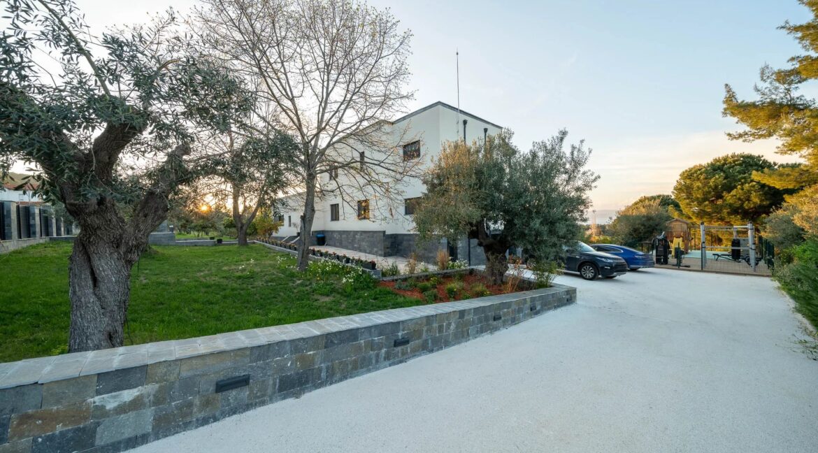 Villa with Pool for Sale in Vourvourou Sithonia Halkidiki 17