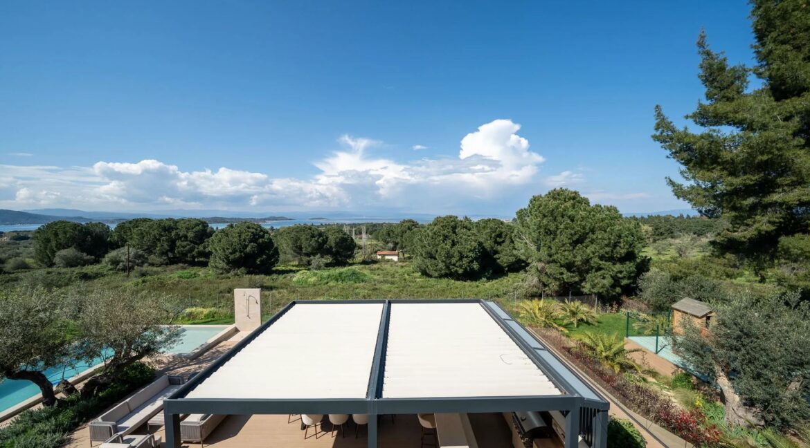 Villa with Pool for Sale in Vourvourou Sithonia Halkidiki 19