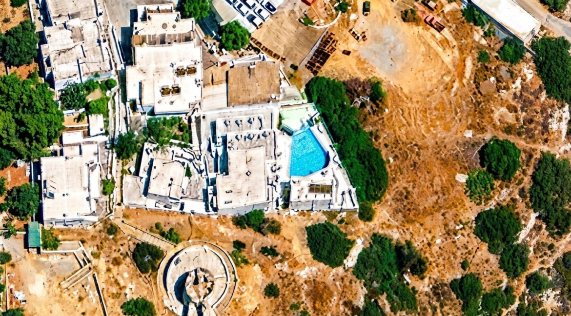 Hotel for Sale in Ios – 29 rooms 1