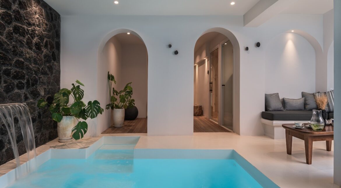 Luxury Caldera Hotel for Sale in Imerovigli Santorini 2