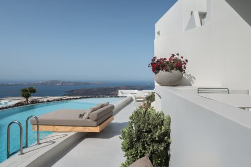 Luxury Caldera Hotel for Sale in Imerovigli Santorini 5