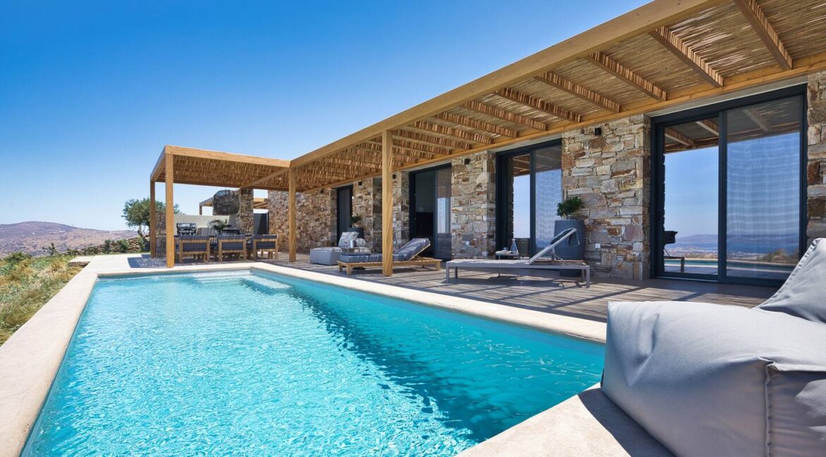 Luxury Villa Estate for Sale in Naxos – Vivlos 1
