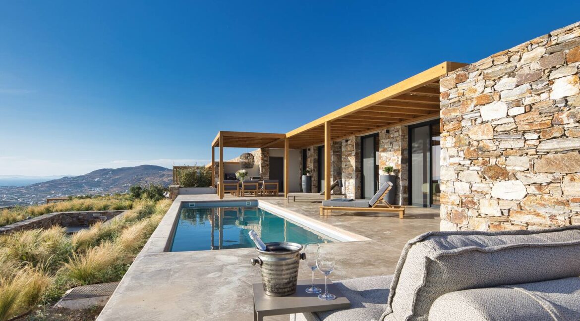 Luxury Villa Estate For Sale In Naxos Vivlos