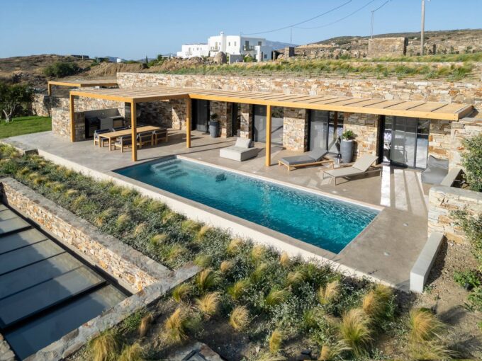 Luxury Villa Estate for Sale in Naxos