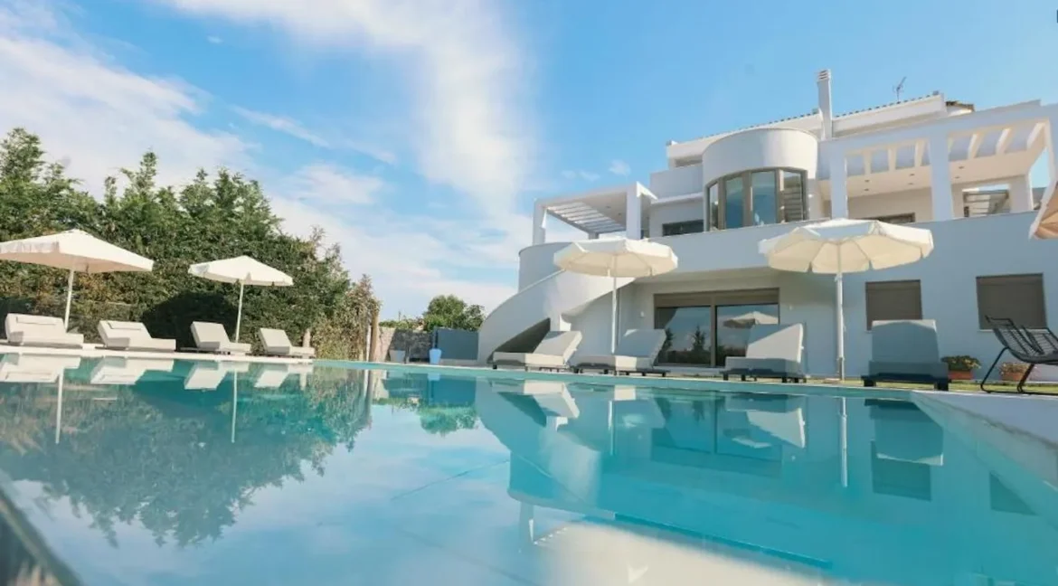Luxury Villa for Sale in Corfu, Central Corfu 10