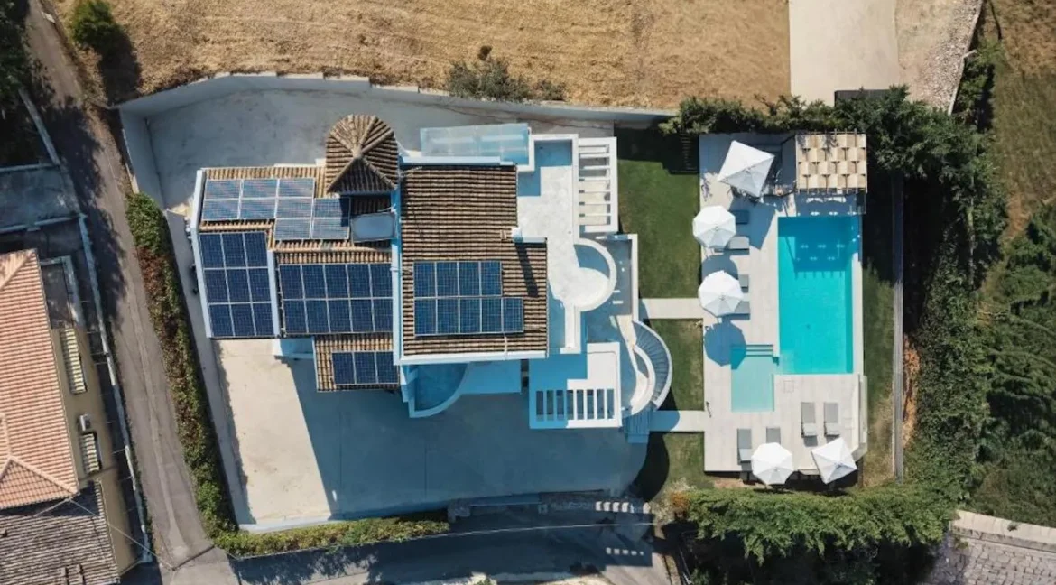 Luxury Villa for Sale in Corfu, Central Corfu 2