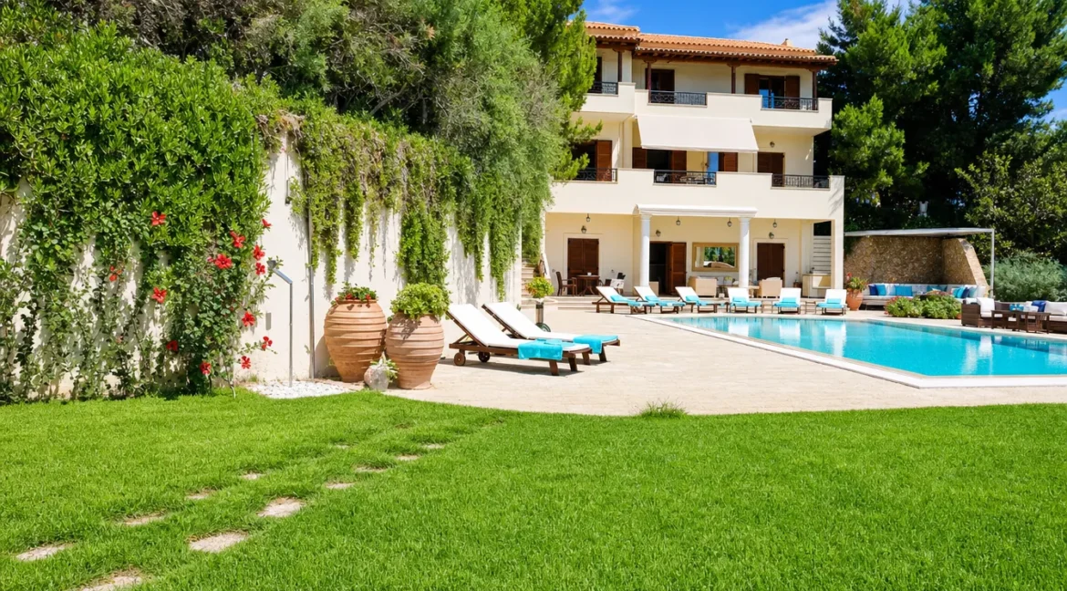 Luxury villa at Porto Cheli Greece 5