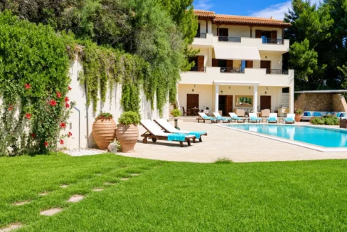 Luxury villa at Porto Cheli Greece 5
