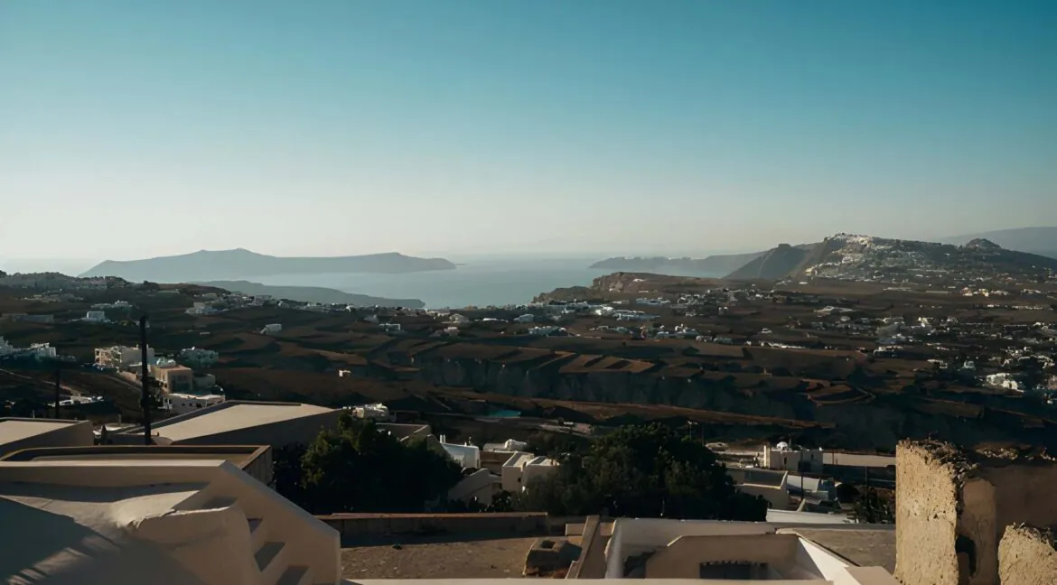 Modern House for Sale in Pyrgos Santorini 1