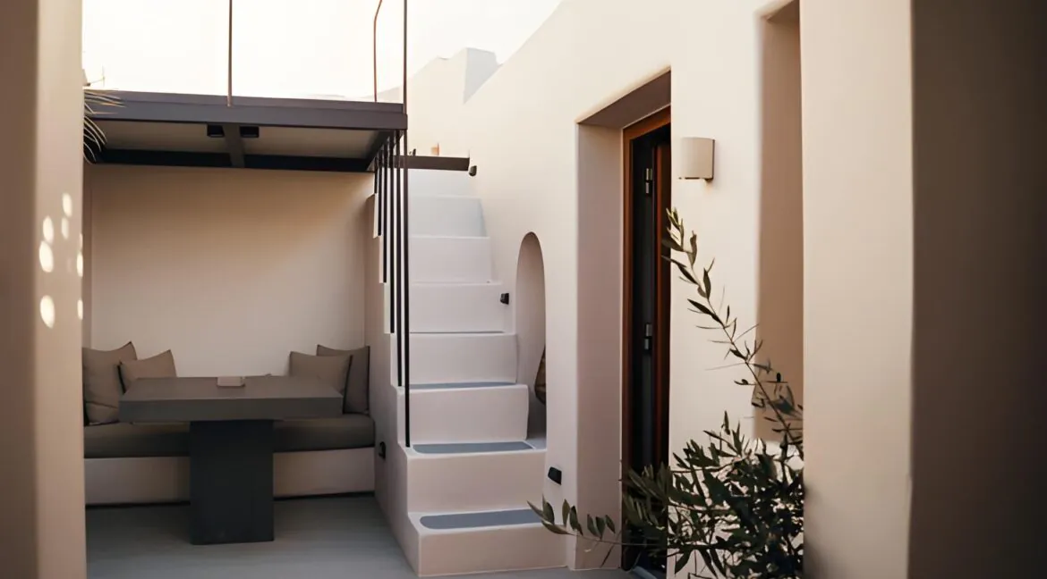 Modern House for Sale in Pyrgos Santorini 10