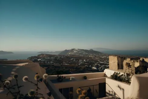 Modern House for Sale in Pyrgos Santorini 2