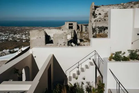 Modern House for Sale in Pyrgos Santorini 3