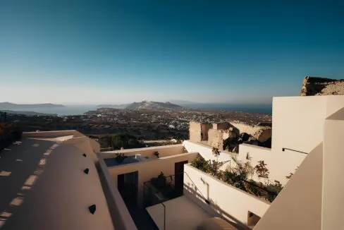 Modern House for Sale in Pyrgos Santorini 4
