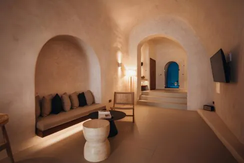 Modern House for Sale in Pyrgos Santorini 5