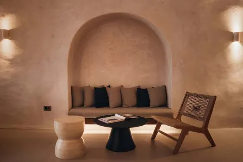 Modern House for Sale in Pyrgos Santorini 5