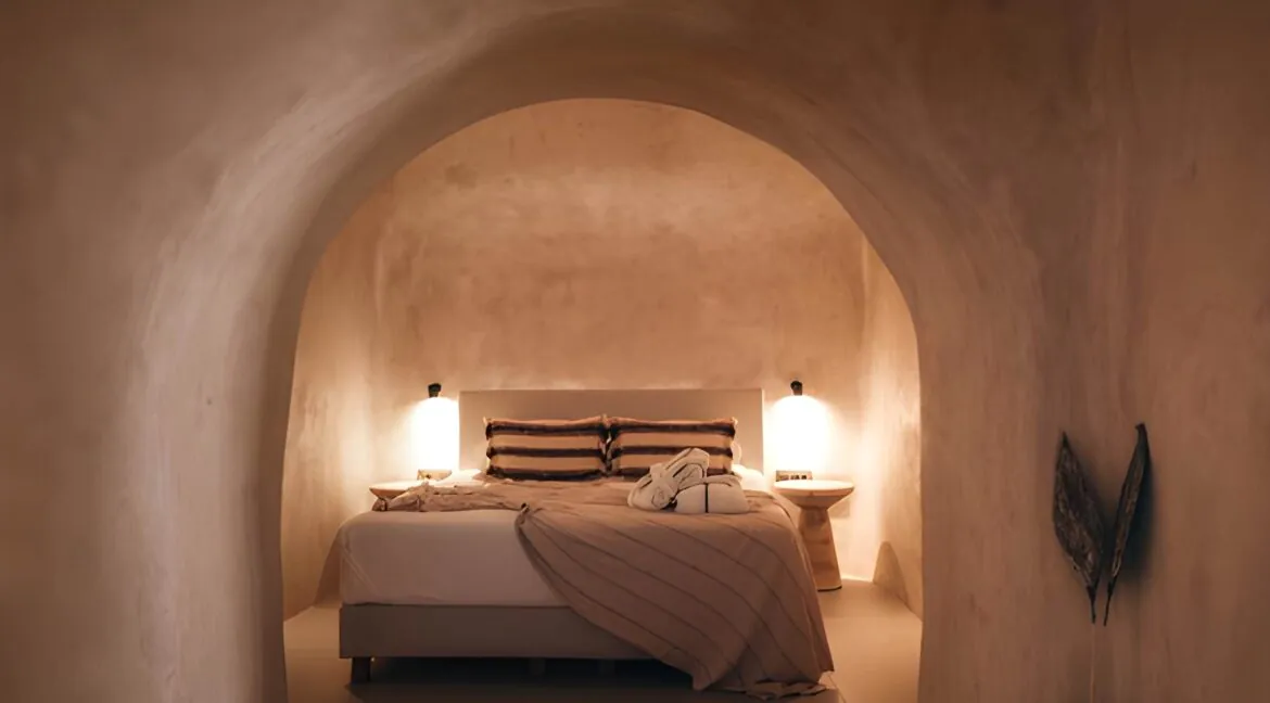 Modern House for Sale in Pyrgos Santorini 6