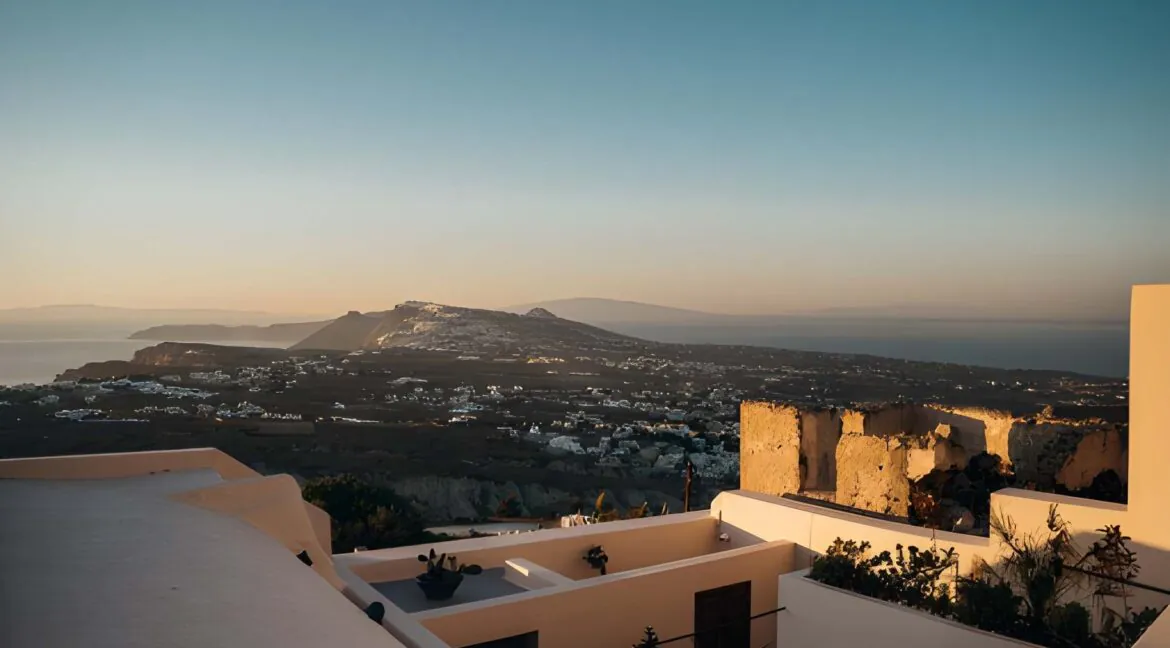 Modern House for Sale in Pyrgos Santorini 6