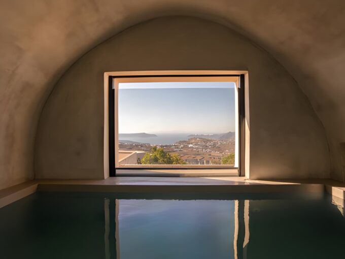 Modern House for Sale in Pyrgos Santorini