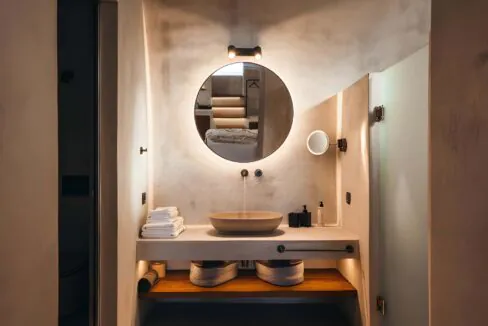 Modern House for Sale in Pyrgos Santorini 7