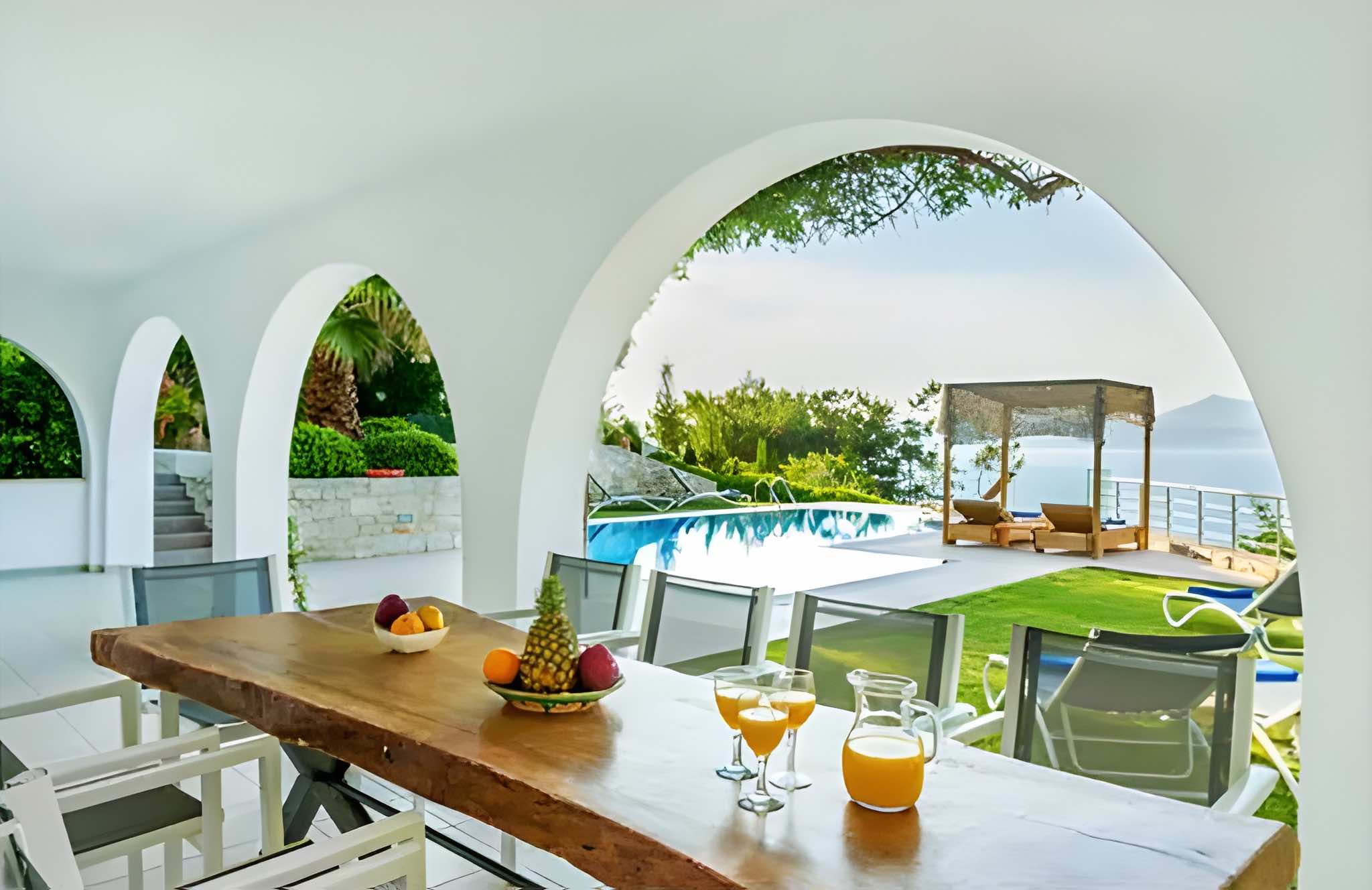 Kostas Taralas — Greek Exclusive Properties