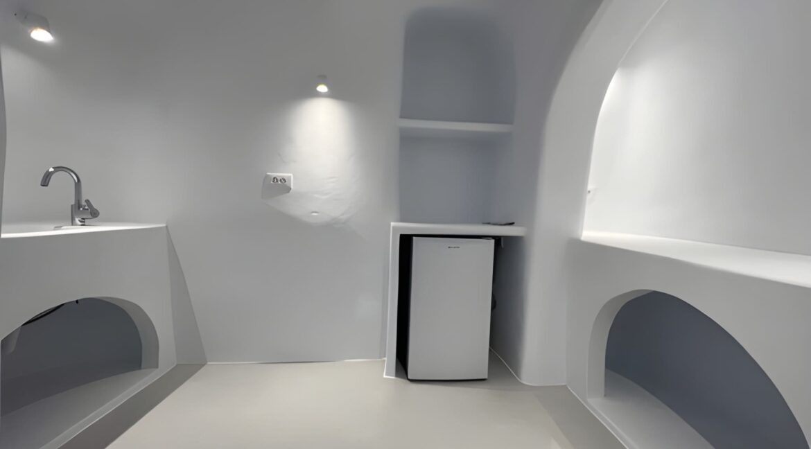 Property for Sale in Messaria Santorini 3