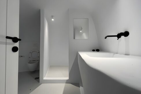 Property for Sale in Messaria Santorini 4