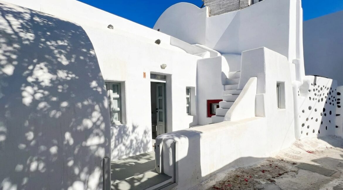 Property for Sale in Messaria Santorini 6