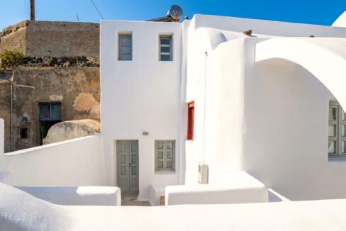 Property for Sale in Messaria Santorini 7