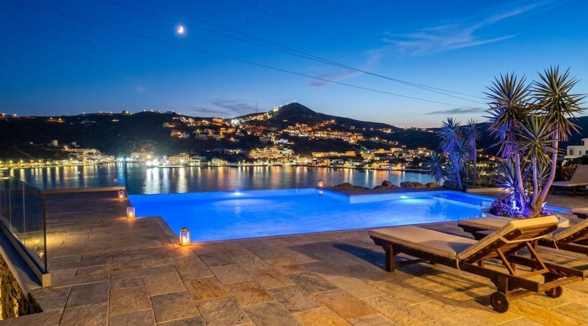 Seaside Hotel for Sale in Ios, Koumbara 2