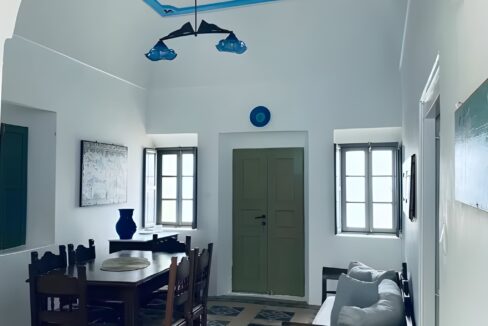 Traditional House for Sale in Finikia Santorini 12