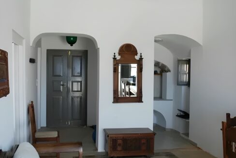 Traditional House for Sale in Finikia Santorini 13