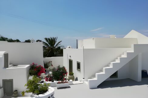 Traditional House for Sale in Finikia Santorini 16