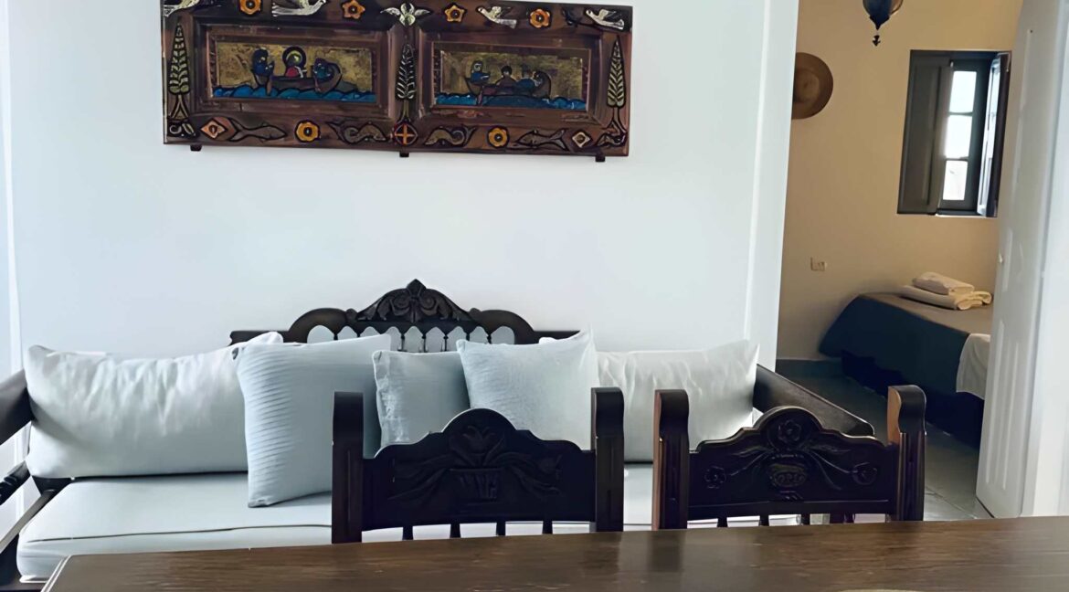 Traditional House for Sale in Finikia Santorini 19