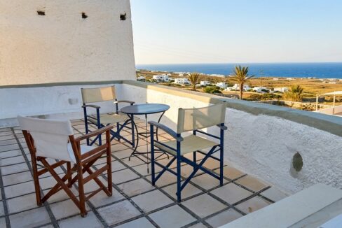Traditional House for Sale in Finikia Santorini 2