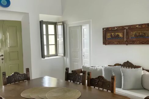 Traditional House for Sale in Finikia Santorini 21