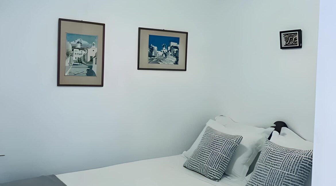 Traditional House for Sale in Finikia Santorini 22