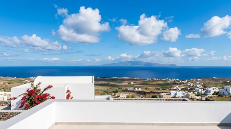 Traditional House for Sale in Finikia Santorini