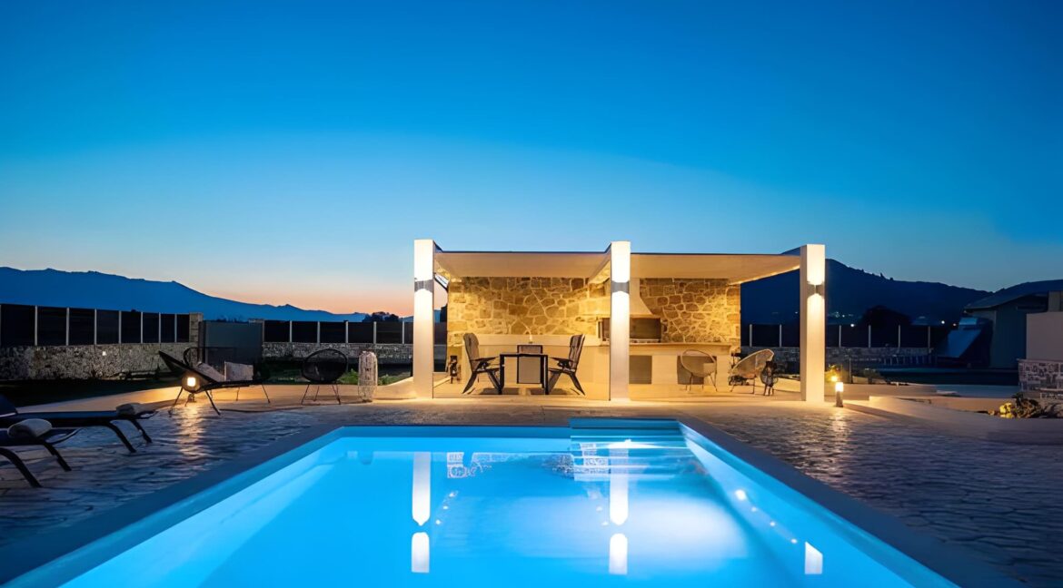 Villa for Sale on the Island of Zakynthos 10