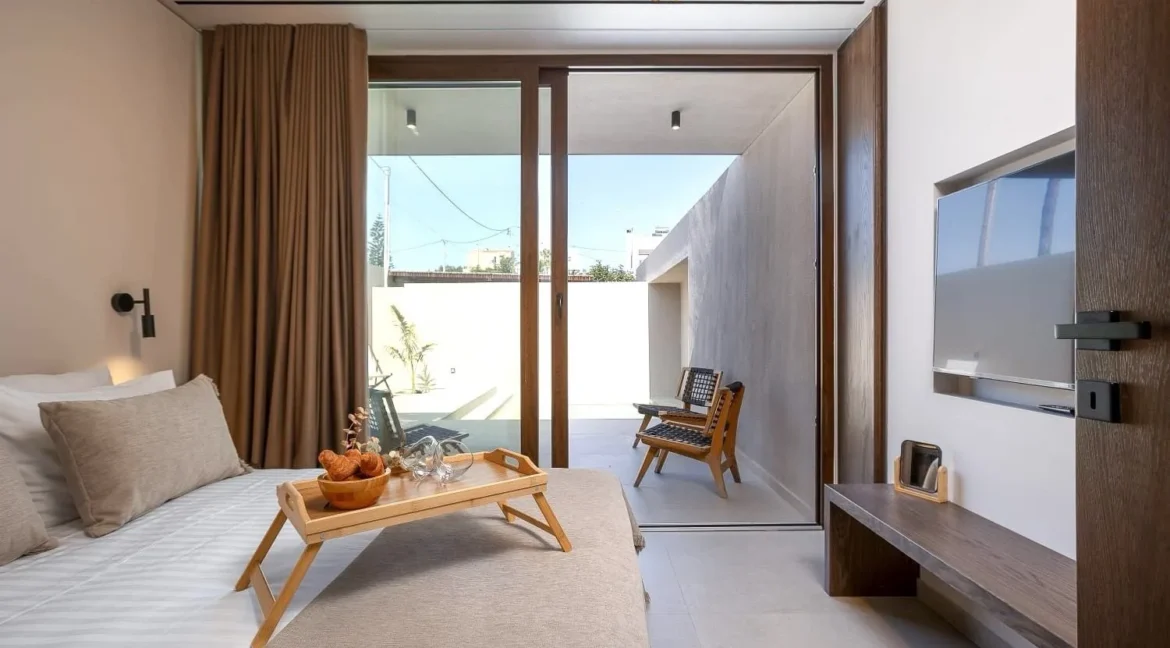 Buy a Sea View Villa in Crete, Chania Akrotiri 10