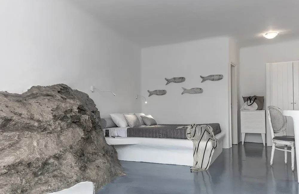 Buy a Sea View Villa in Mykonos 10