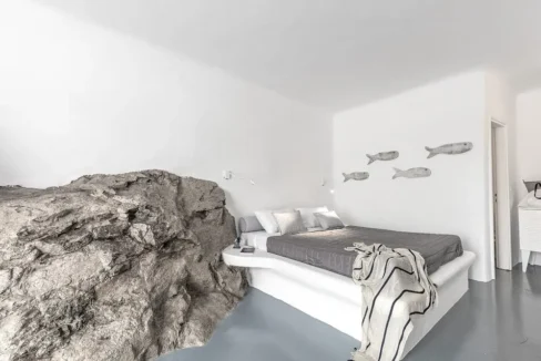 Buy a Sea View Villa in Mykonos 8