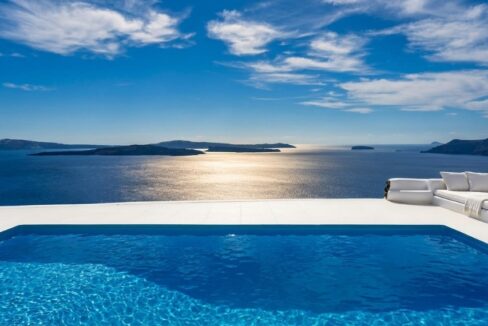 Caldera House for Sale in Santorini Oia 11