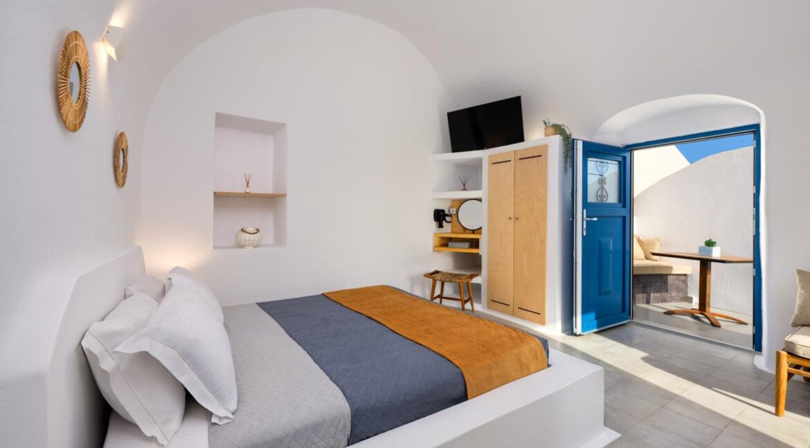 House for sale Santorini Akrotiri 15
