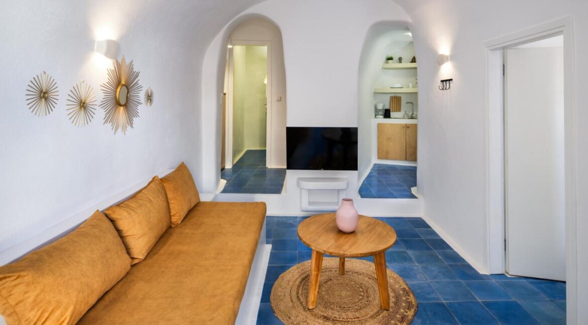 House for sale Santorini Akrotiri 16