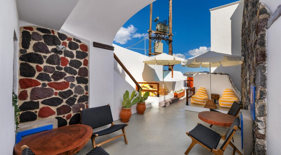 House for sale Santorini Akrotiri 2